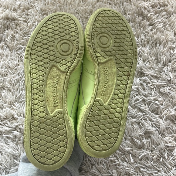 REEBOK | Aritzia Exclusive Collab - Reebok Club C 85 Neon Sneakers - Picture 9 of 9